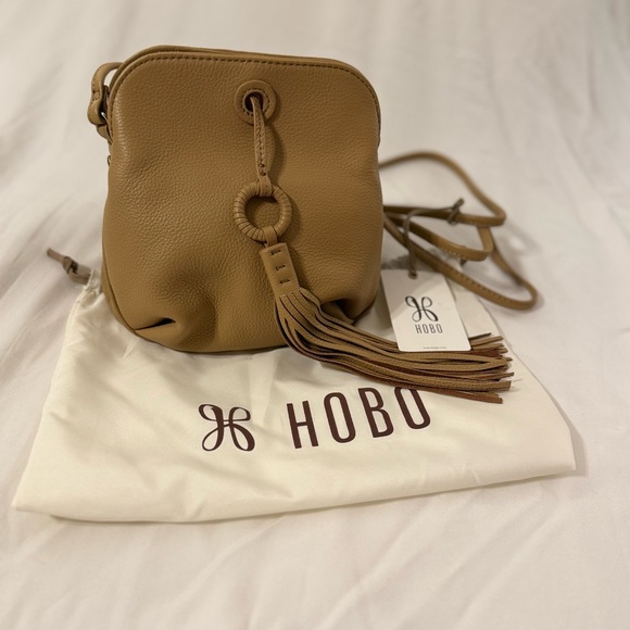 HOBO Handbags - NWT HOBO - Birdy Crossbody Bag